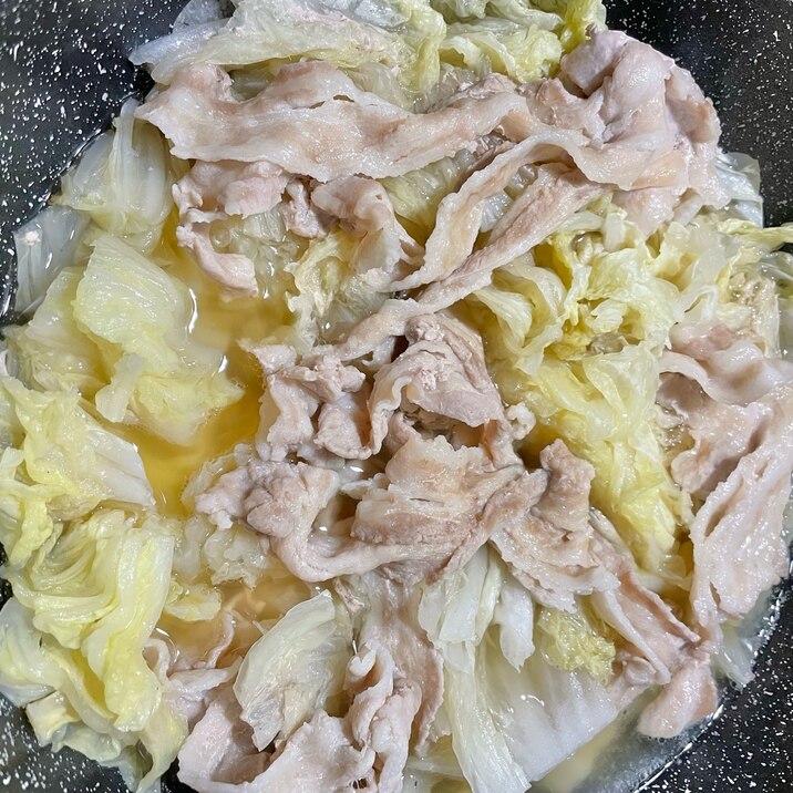 白菜と豚肉のコンソメ煮